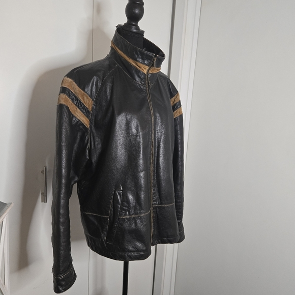 Vintage leather jacket - Picture 6 of 16